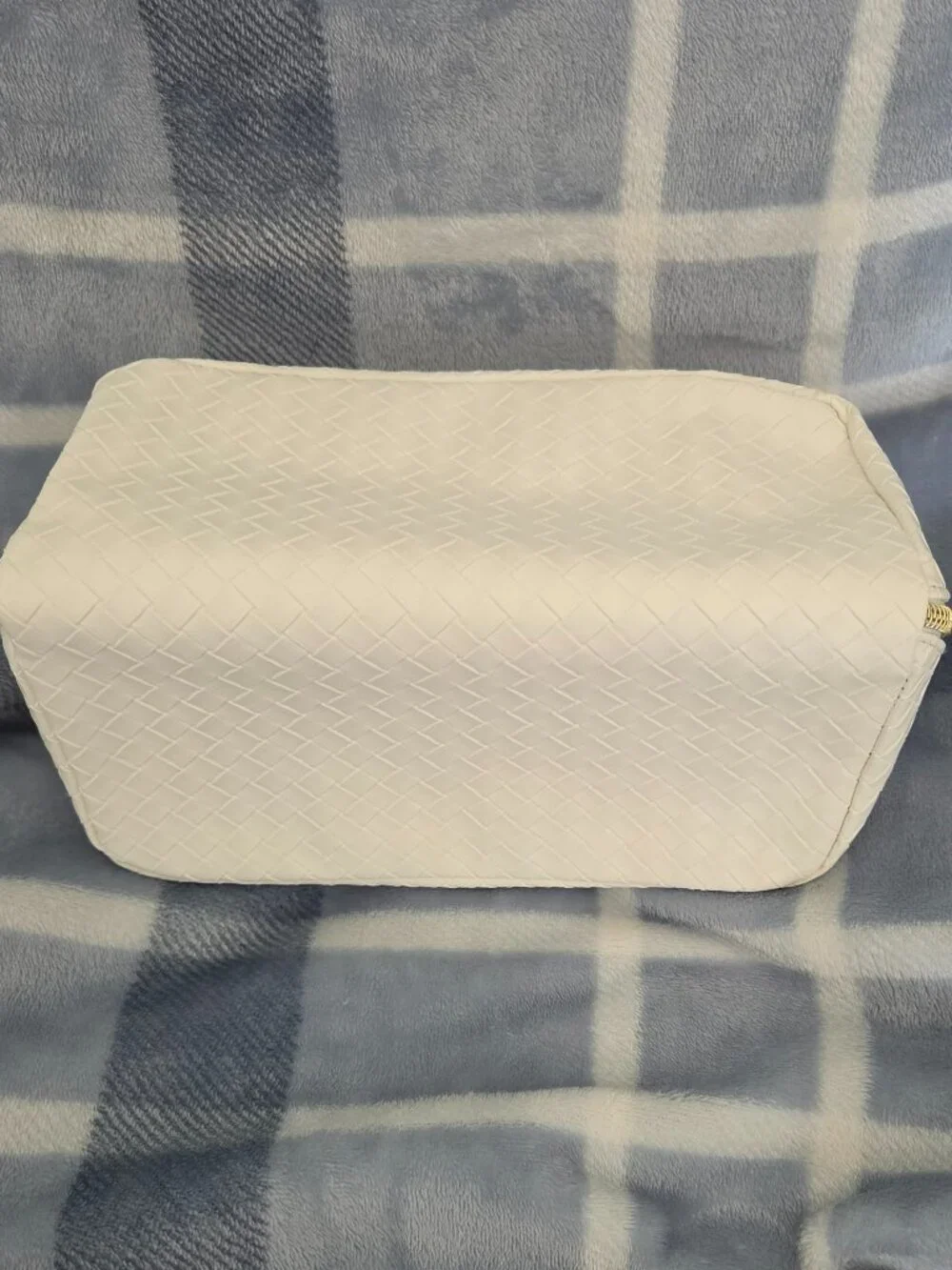 Large Capacity Travel Cosmetic Bag, White, NWOT